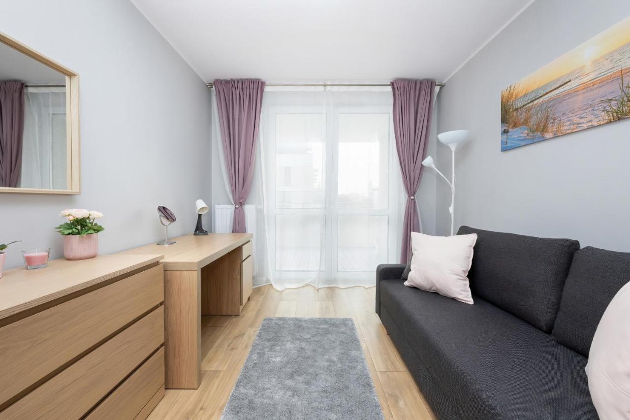 Apartamenty Platany Z Parkingiem By Noclegi Renters Kolberg Exterior foto
