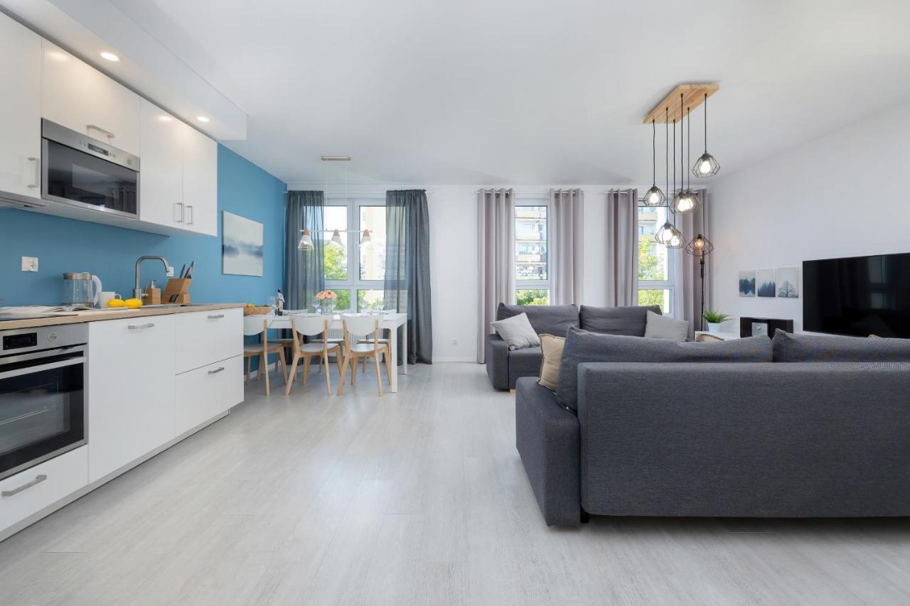 Apartamenty Platany Z Parkingiem By Noclegi Renters Kolberg Exterior foto